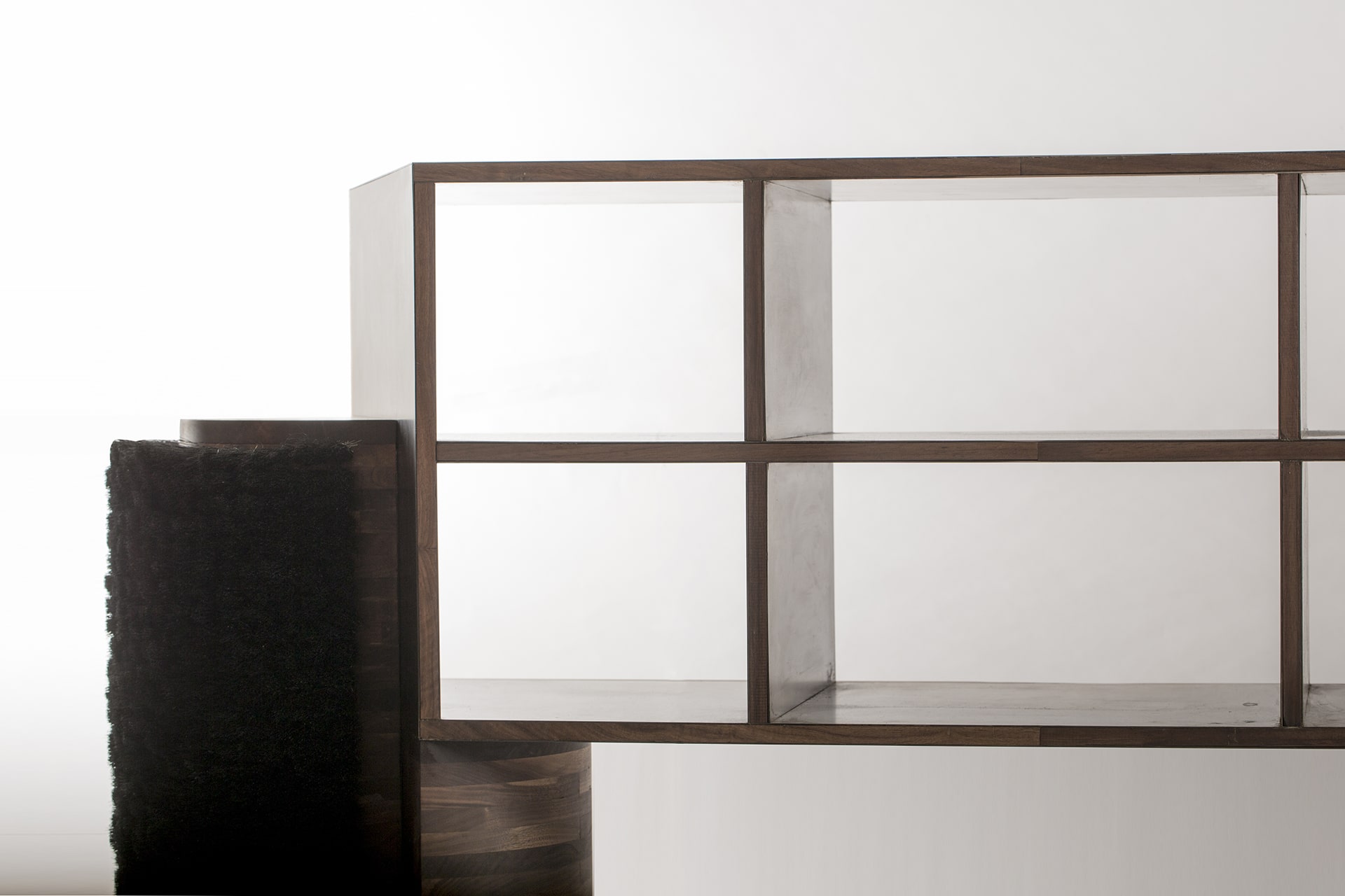 ROOTS CONSOLE