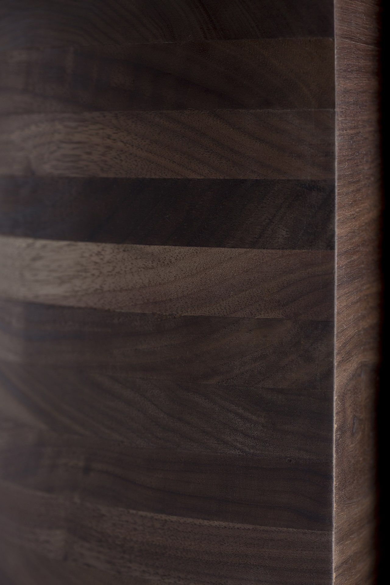 ROOTS CONSOLE