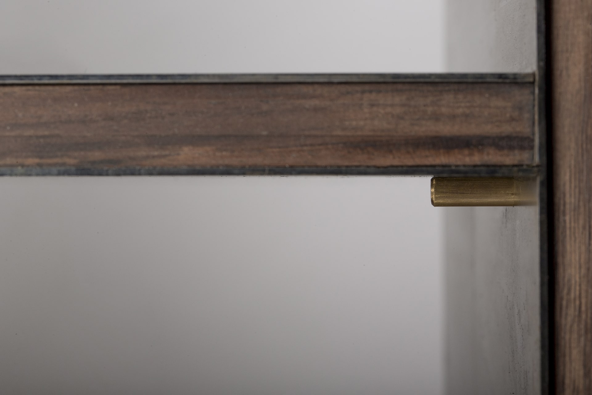 ROOTS CONSOLE