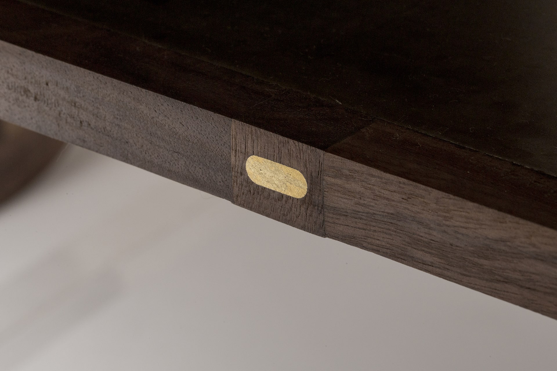 ROOTS CONSOLE