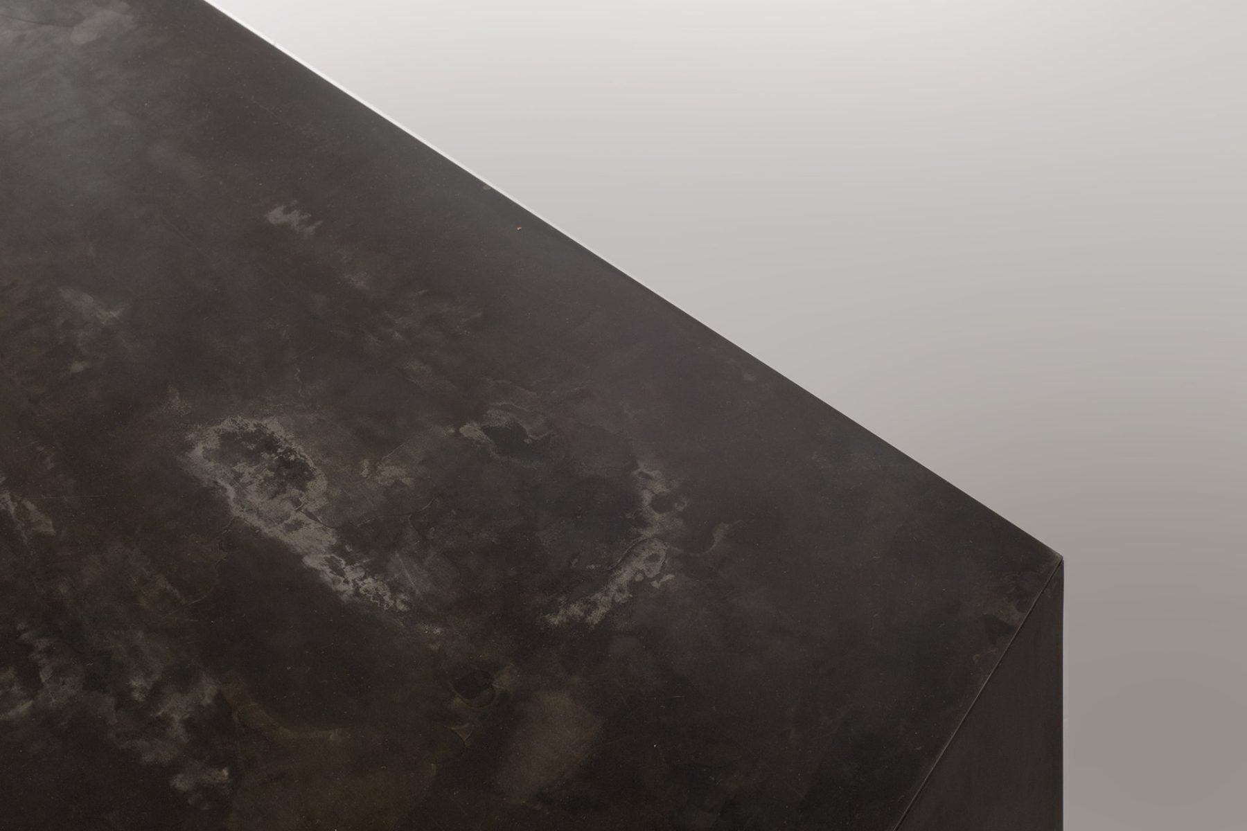 ROOTS CONSOLE