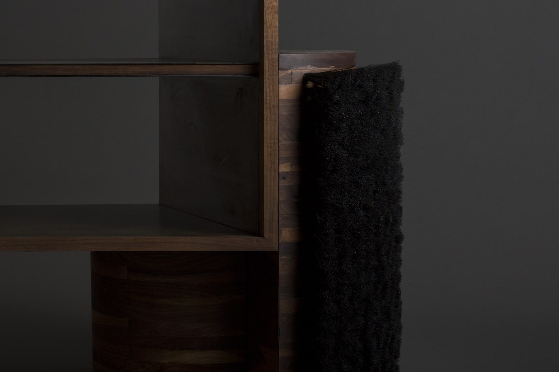 ROOTS CONSOLE