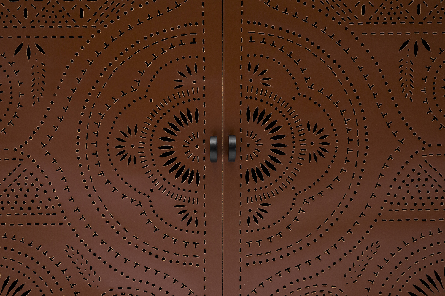 HUIXCOLOTLA CONSOLE (BROWN)
