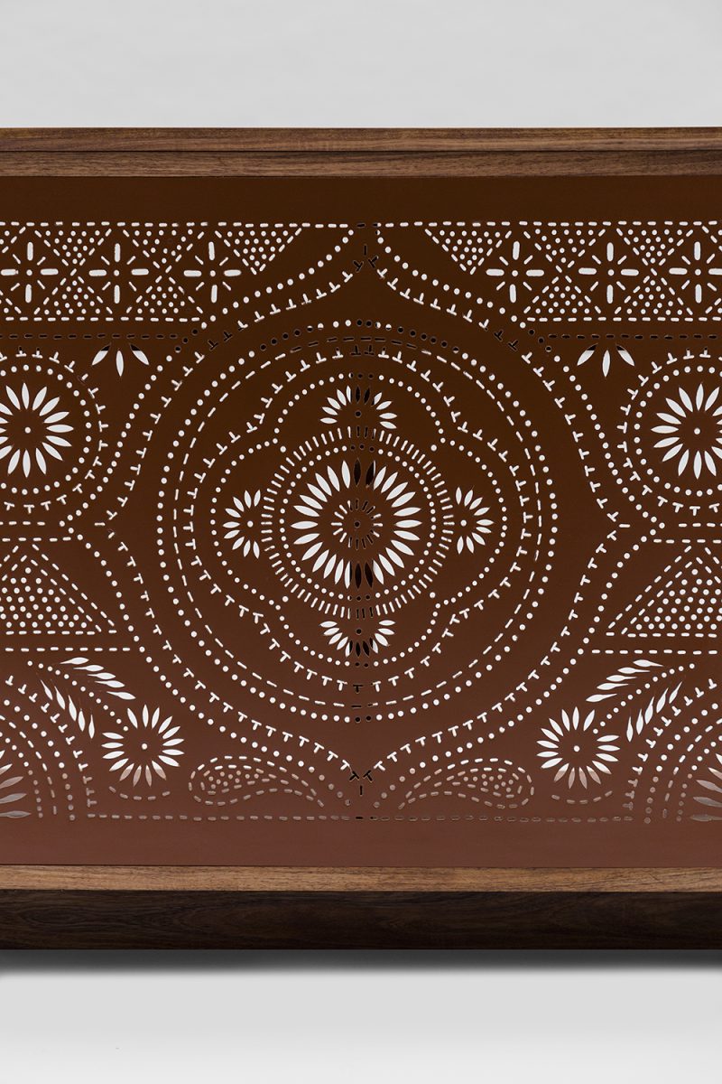 HUIXCOLOTLA CONSOLE (BROWN)