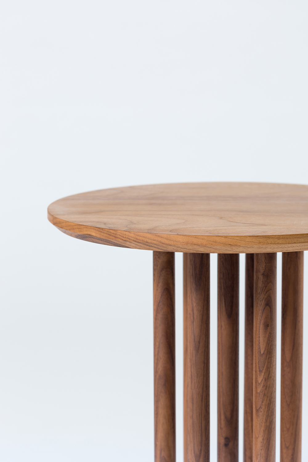 MOLINILLO 007 COFFEE TABLE BLACK OAK AND WALNUT