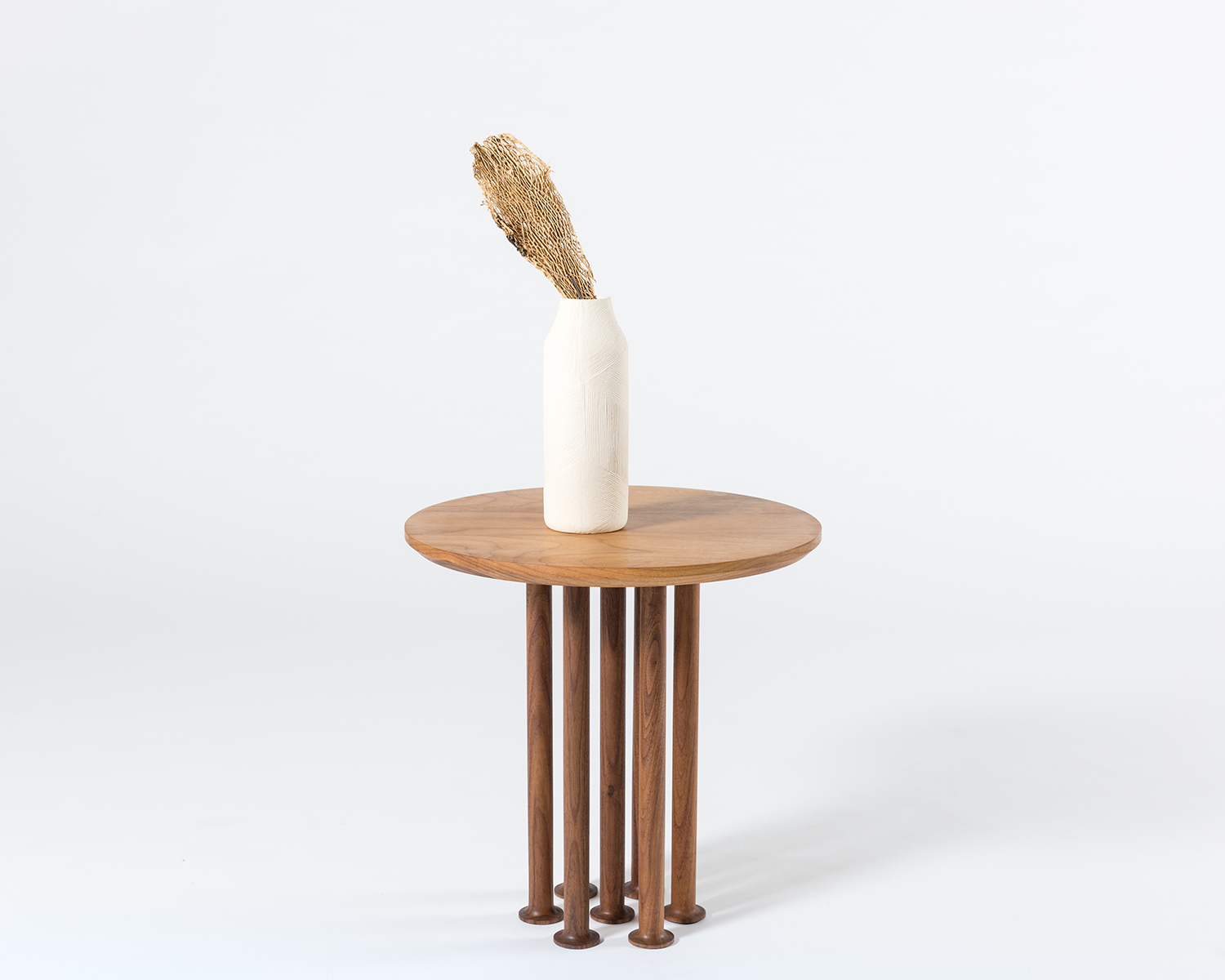 MOLINILLO 007 COFFEE TABLE BLACK OAK AND WALNUT