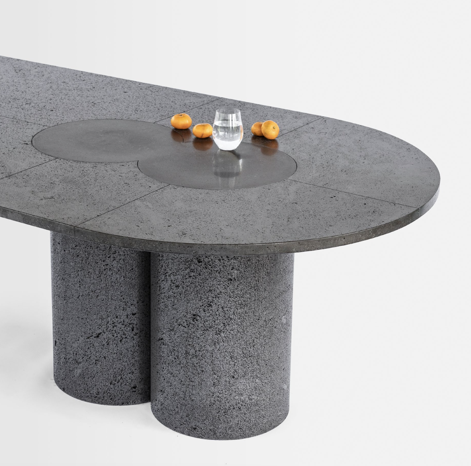 PETRA, DINNING TABLE