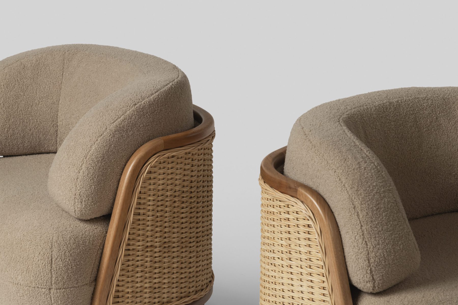 VAGO ARMCHAIR