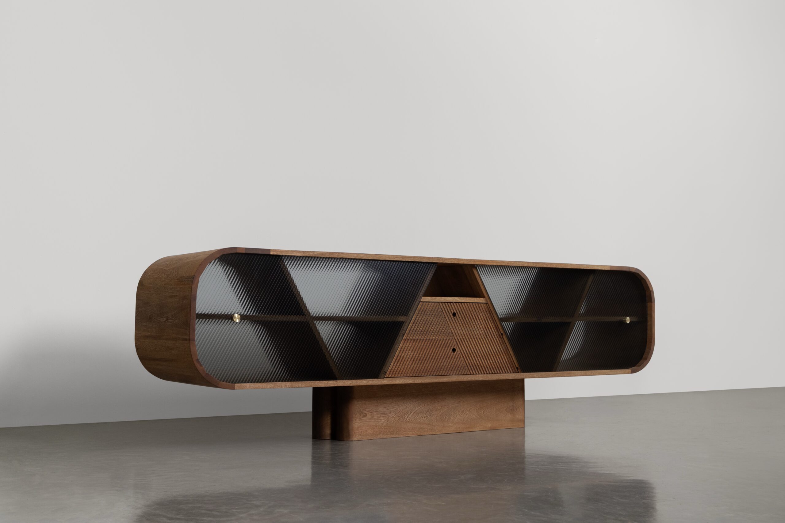 TAMAYO CONSOLE