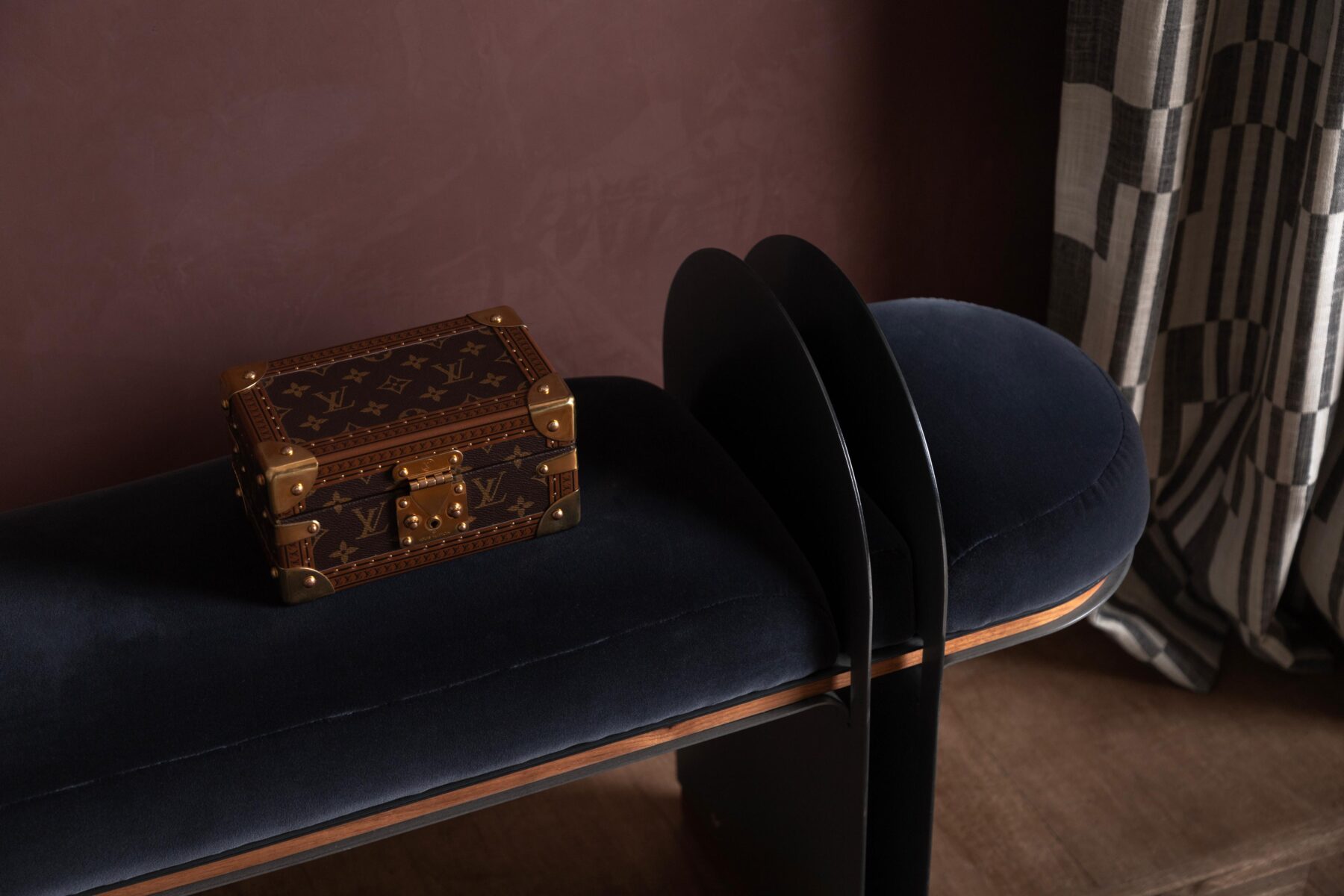 LOUIS VUITTON OBJETS NOMADES