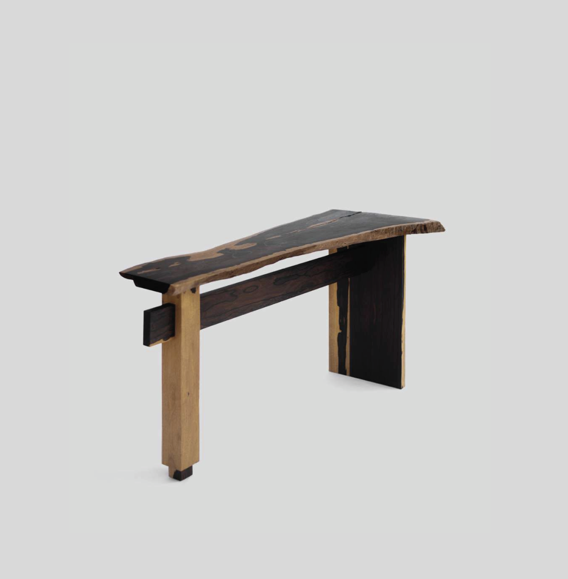 MESA ZIRICOTE
